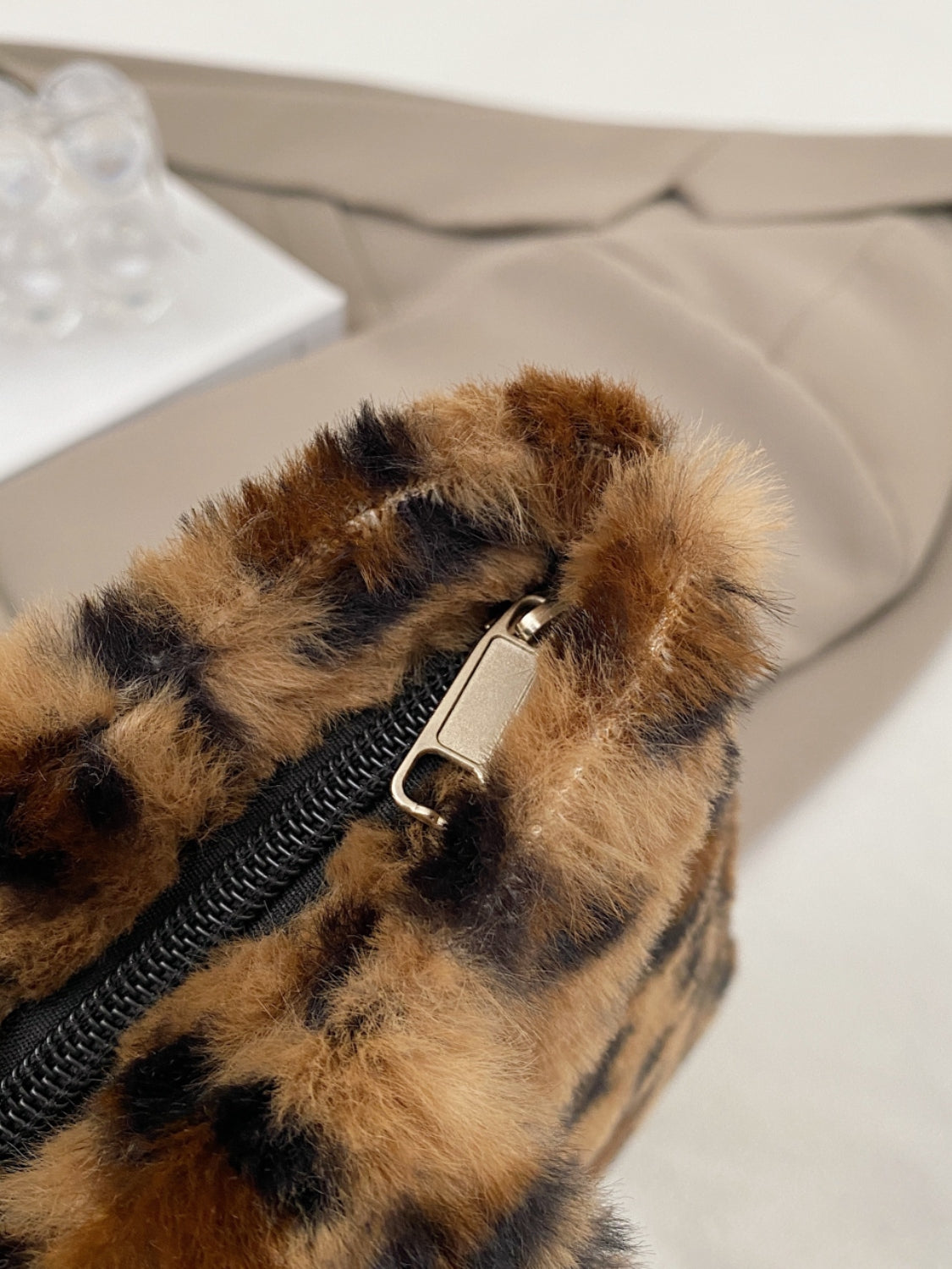 Leopard Fluff Handbag with Zip