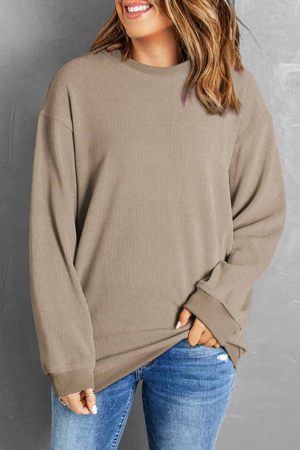 Round Neck Ribbed Sweatshirt